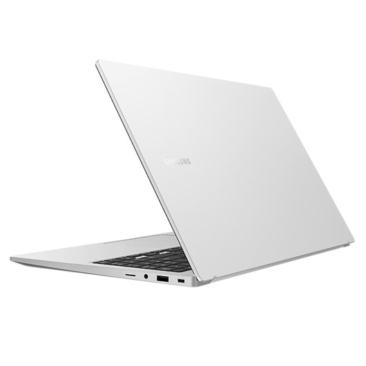 Ноутбук Samsung Galaxy Book3 15.6" 8/512GB Серебристый